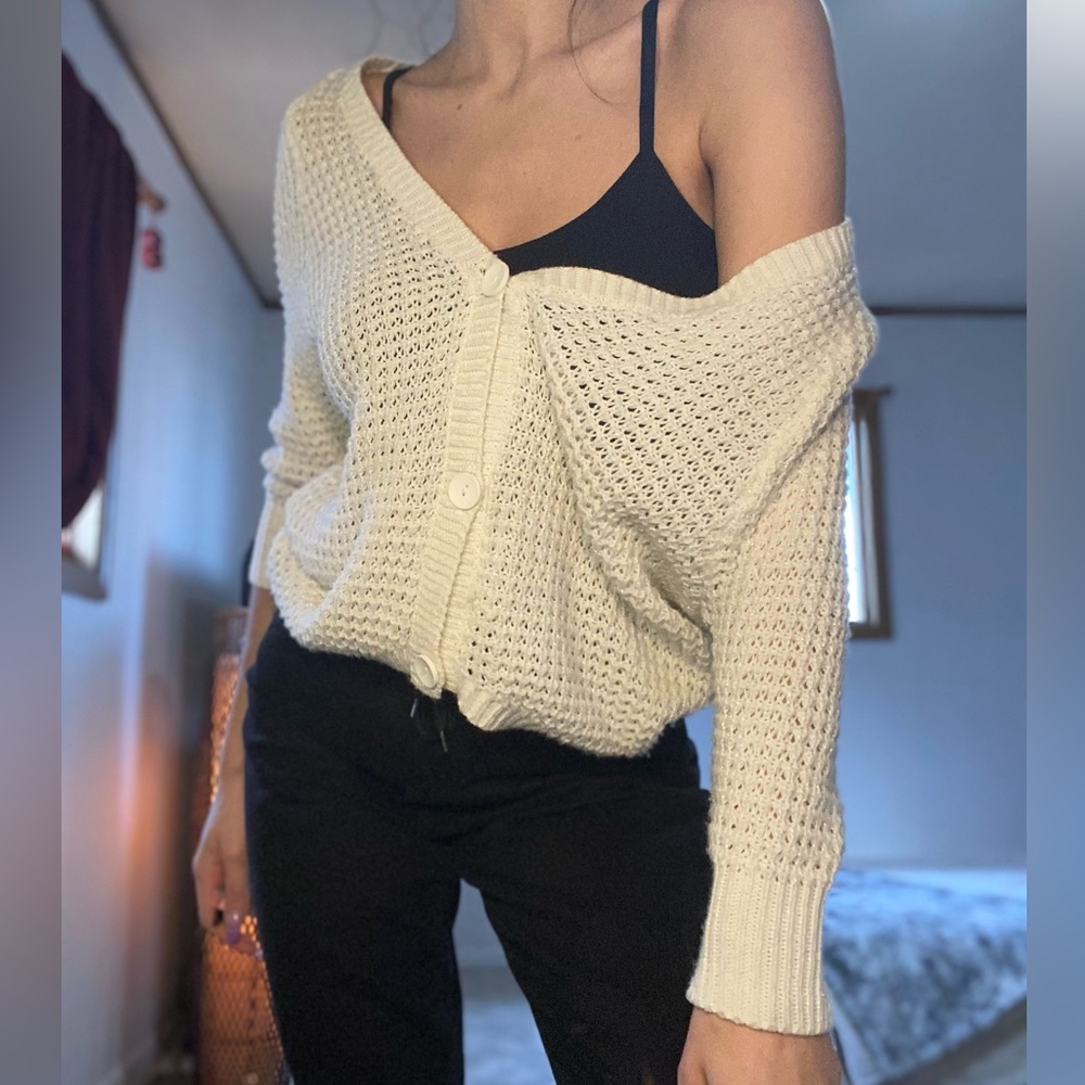 button up sweater / cardigan